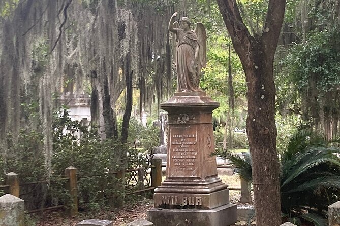 1-Hour Bonaventure Cemetery Golf Cart Guided Tour in Savannah - Price and value: what $38 buys you in real experience