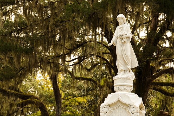 2-Hour Bonaventure Cemetery Walking Tour - Inside the cemetery: how the guided route actually works