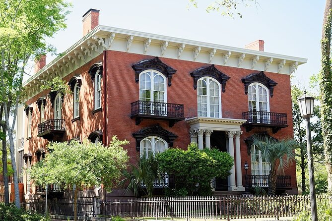 2 Hours Savannah Architectural Tour - Stop-by-stop: nine architectural lessons in walking distance