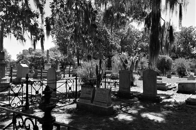 8pm Voices of the Dead Tour - What the tour actually feels like: content, pacing, and atmosphere