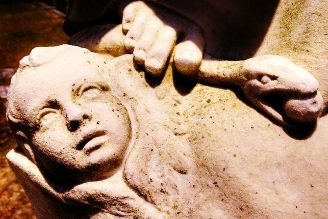 Bonaventure Cemetery's Secret Society Ghost Tour - Personalized Storytelling in a Small Group (Max 60)