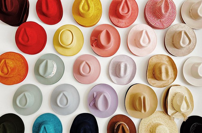 DIY Hat Bar Experience in Savannah - Should you book this DIY Hat Bar experience?