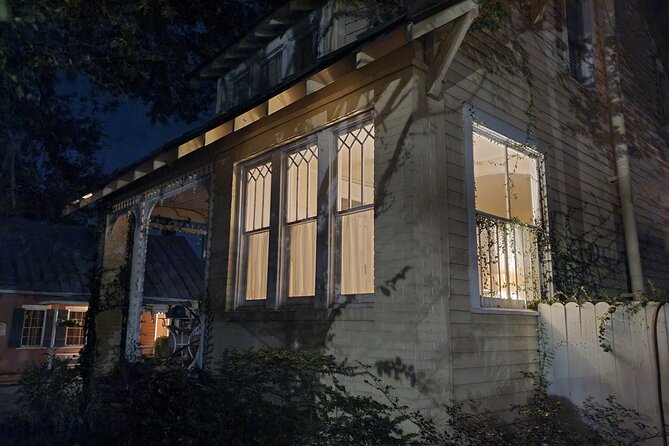 Doctor Buzzard's Goodtime Ghost Tour - Juliette Gordon Low Birthplace Museum: documented accounts over 100 years
