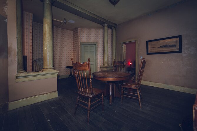 Ghost Hunters Paranormal Investigation - Exploring the Building: Distillery-Pharmacy Energy and Three Levels