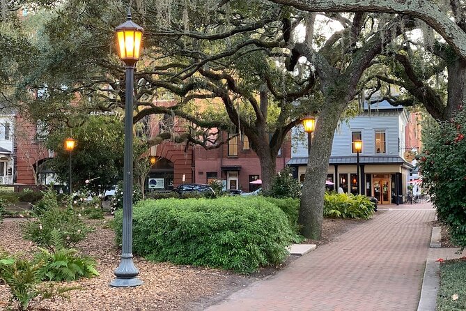 Ghosts of Savannah Self-Guided Haunted Audio Tour App/EMF Reader - The Old Hotel, Olde Pink House, and the Civil War Rooms (Middle of the Walk)