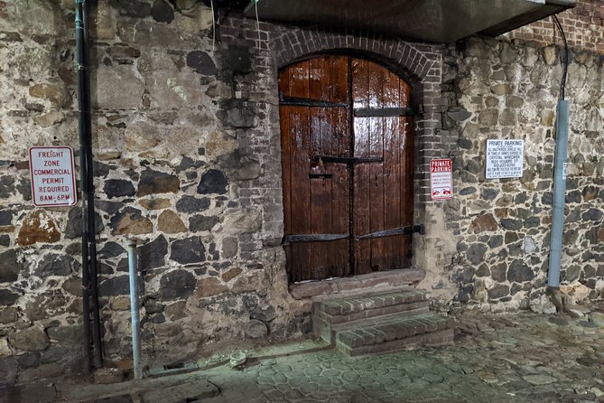 Hell Cat Ghost Tour - Savannah's Haunts and Horror - Who This Tour Is Best For (and Who Might Want Something Else)