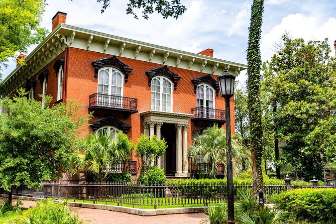 Historic Savannah Self-Guided Audio Walking Tour Bundle - The Shrimp Factory to Hampton-Lillibridge: the story gets darker