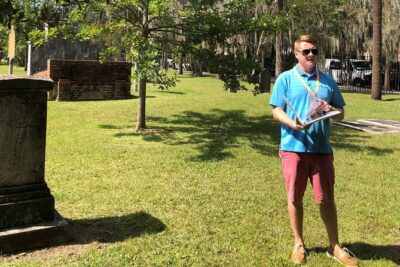 Historic Savannah Walking Tour - Chippewa Square: Your First Real Clue