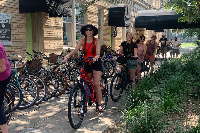 Historical Bike Tour of Savannah and Keep Bikes After Tour - Stop 1: 405 W Hall St—where the city map starts to click