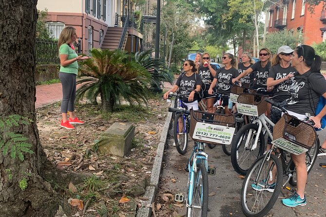Historical Electric Bike Tour and Keep - Chatham Square: The City’s Origins and a Residential-Looking Peace