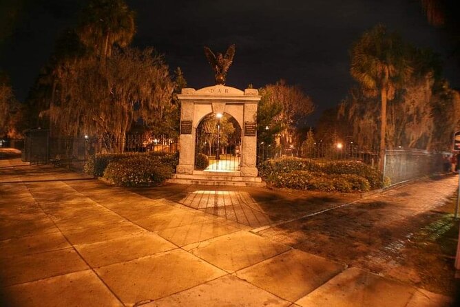 History and Haunts by Local Author - Who Should Book This Tour (And Who Might Skip It)