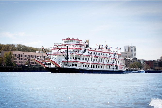 Narrated Harbor Luncheon Riverboat Cruise - Key Things I’d Plan Around