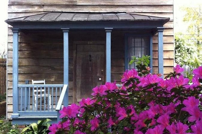 Savannah America's Most Haunted City® Walking Ghost Tour - Meeting point: 1 E Broughton St at 8:00 pm