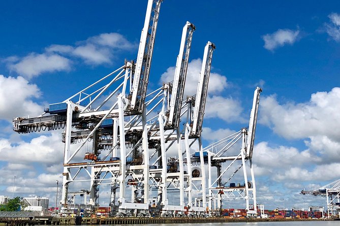 Savannah Georgia Port Tour - Watching the logistics: how cargo moves from road/rail to ship
