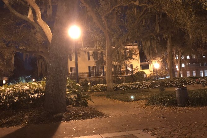 Savannah Ghostwalker Tour and Ghost Hunt - The K2 EMF meter: how to treat the ghost hunt part