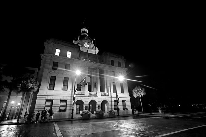 Savannah Haunted Pub Crawl Walking Tour - Who This Tour Suits Best (and Who Might Prefer a Different Style)
