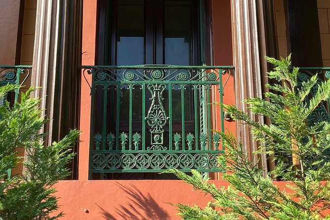 Savannah Historic District Walking Tour - Key highlights to look for