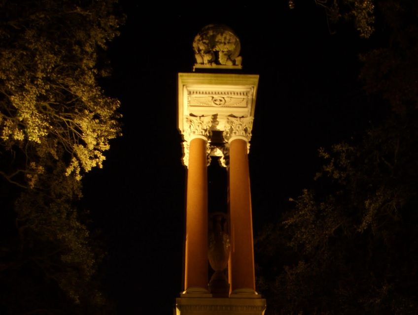 Savannah: Historic Drinks in a Historic City - From Telfair Square to the Squares: A Short Walk That Sets the Mood