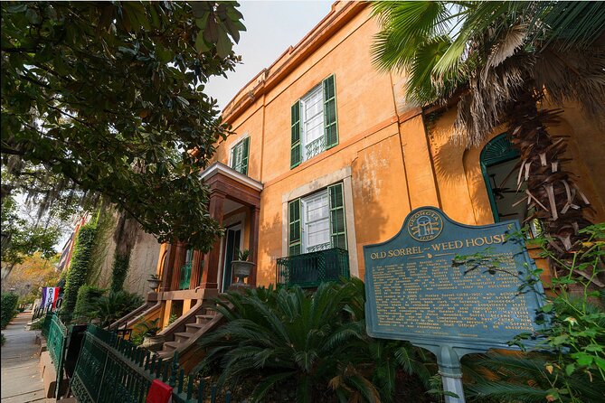 Savannah Holiday Sights and Festive Nights Trolley Tour - Stop at the American Prohibition Museum: Speakeasy-Style Holiday Learning