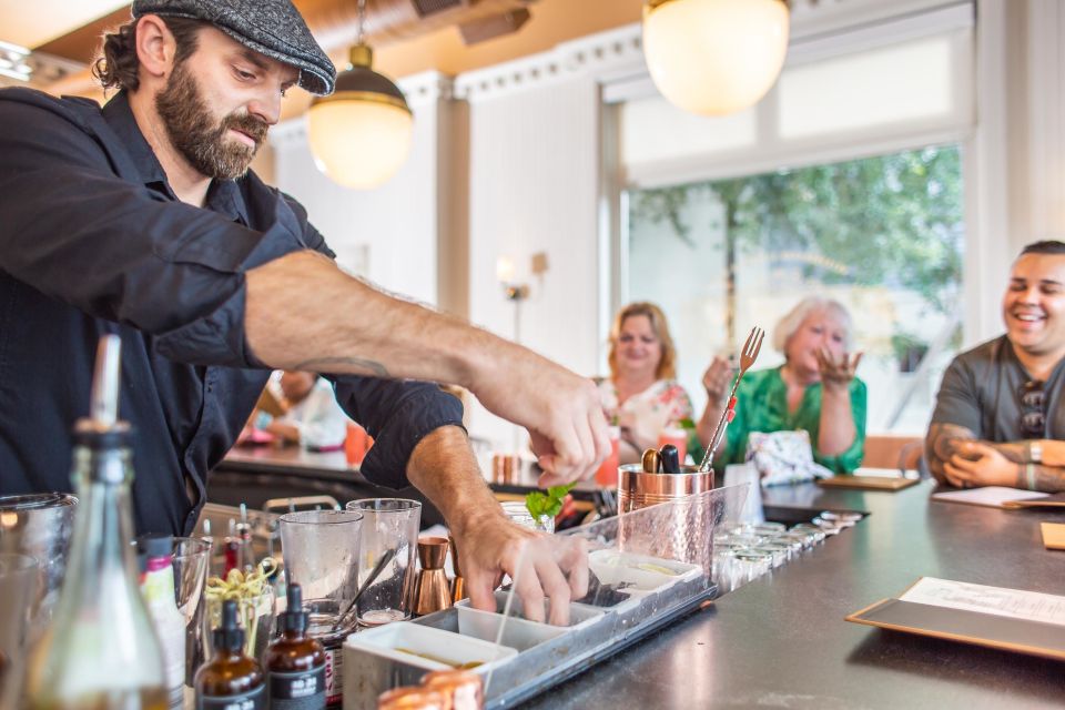 Savannah: Local Favorites Walking Food Tour - Drinks, alcohol rules, and how to stay comfortable