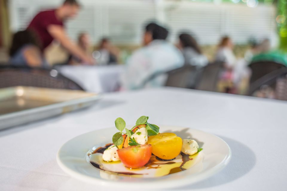 Savannah: Local Favorites Walking Food Tour - Who this tour suits best (and who should skip it)