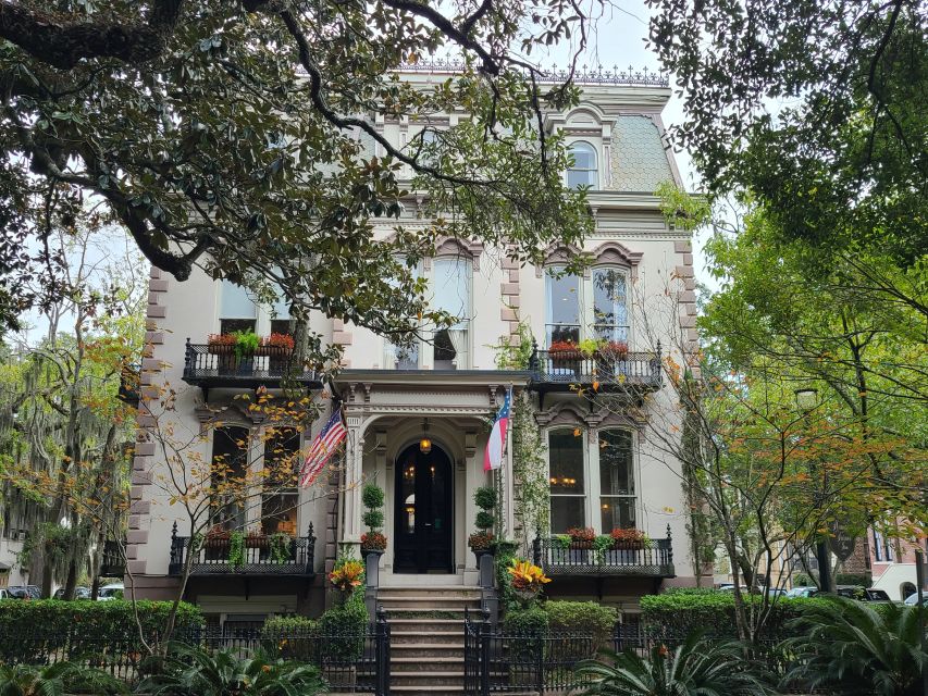 Savannah: Old Town Hop-On Hop-Off Trolley Tour - Why the Savannah Trolley Loop Makes Sense for a 1-Day Visit