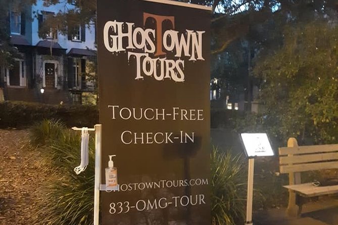 Savannah Psychic Guided Ghost & Cemetery Tour - Olde Pink House: spirits, atmosphere, and a photo-minded moment