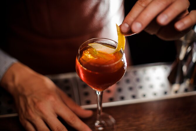 Savannah Strangled not Stirred Pub Crawl - Value Check: Free Admissions, Guide Time, and What You’ll Pay Extra