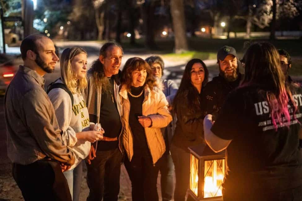 Savannah: Terrors, Ghosts, and Ghouls Walking Tour - What the guide actually does during the walk