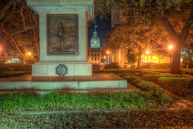 Savannah's Ghost City "Dead of Night" Walking Night Tour - Wright Square (The Hanging Square): The Darkest Story Near the End