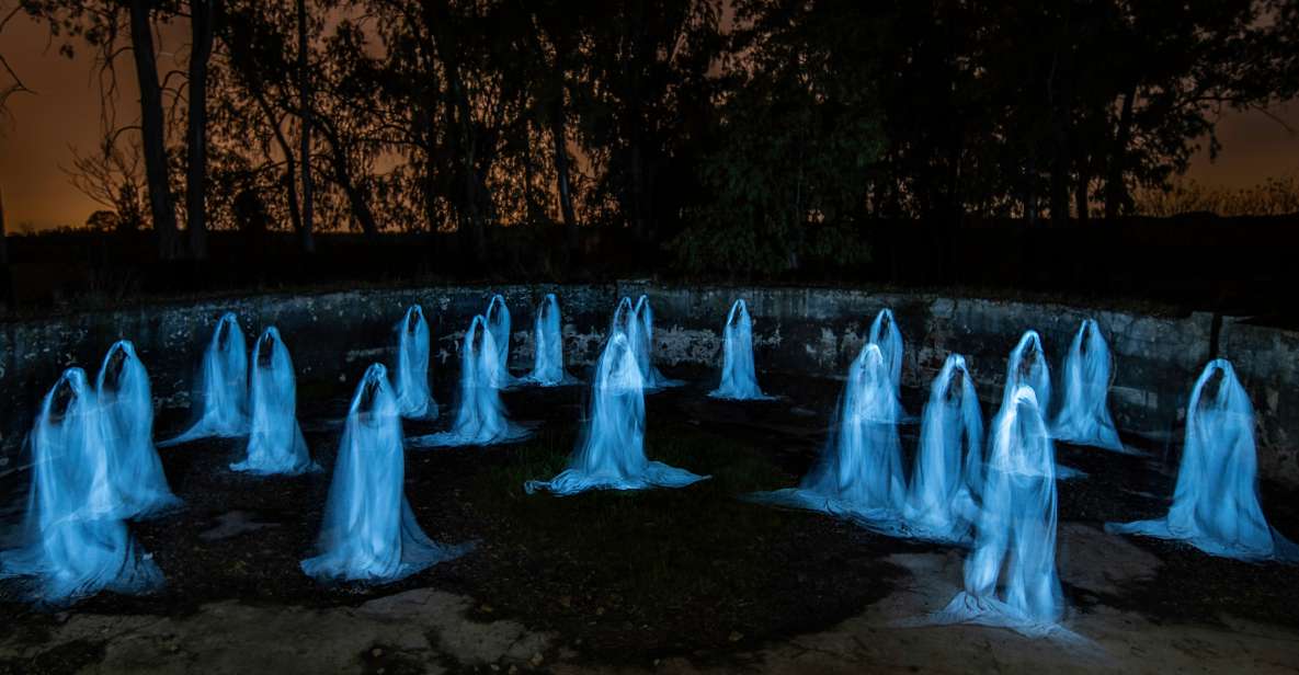Self Guided Audio Ghost Tour in Savannah in 6 Languages - Mercer-Williams House: the best place to set the spooky mood