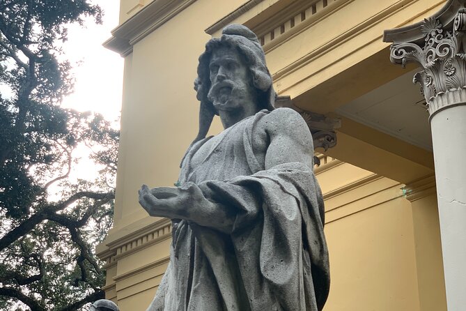 Self-Guided 'Old Squares of Savannah' Solo Walking Tour - Owens-Thomas House and Slave Quarters: Outside Story, Real Option to Visit