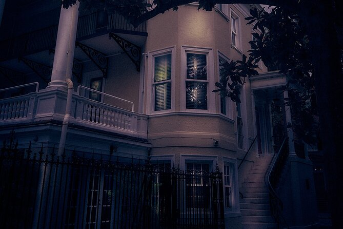 Sixth Sense Savannah Ghost Tour - Espy House: Prohibition-Era Courtroom Shadows