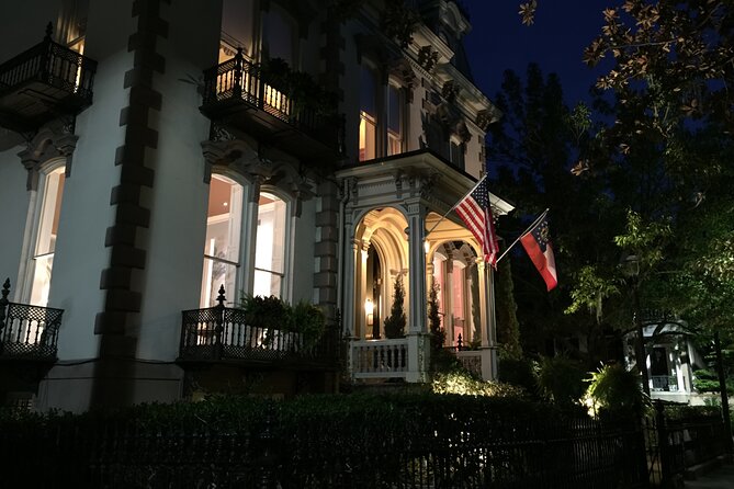 Spirits and Scoundrels Adults Only Savannah Ghost Tour | 10pm - Start at Lafayette Square water fountain: opening the story