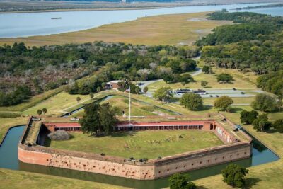 Tybee Island Day Tour Ft Pulaski / Lighthouse & Pier - Lighthouse Lane and Fort Screven: what your lighthouse time really means