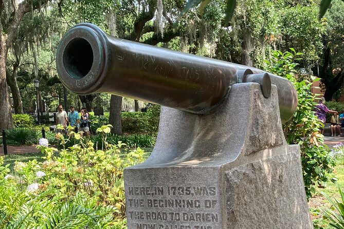 Walking Tour of Savannah's Must-See Sights - Cost and Pace: What $25 Buys in About Two Hours